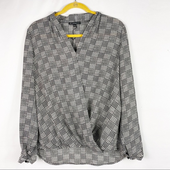 Adrianna Papell Tops - ADRIANNA PAPELL Wrap Front Blouse NWT in Small